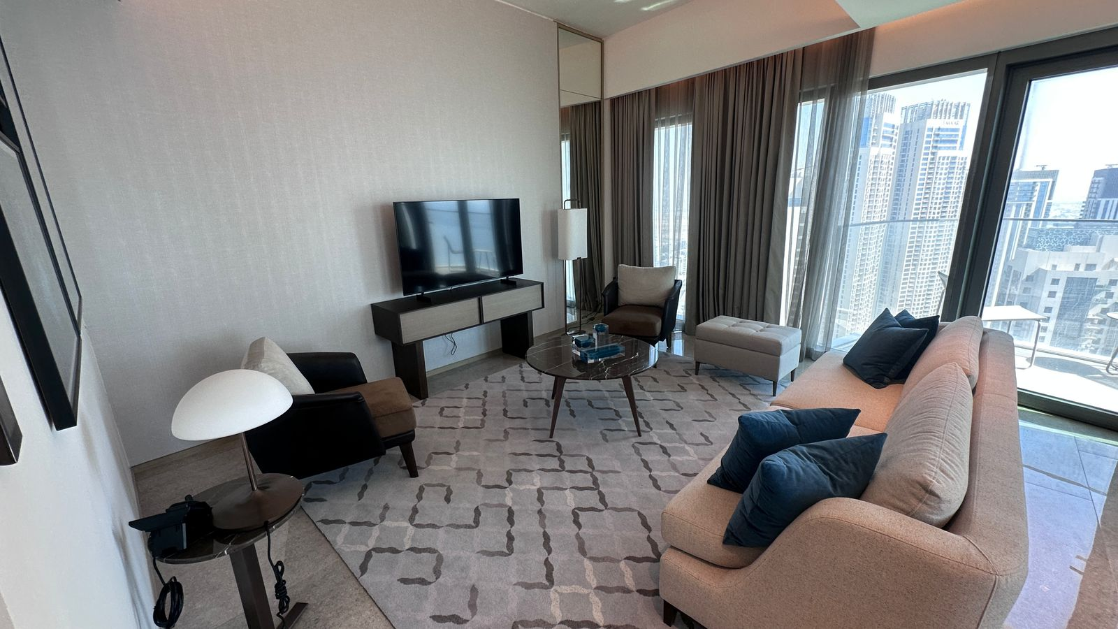 Address Harbour Point - Tower 1